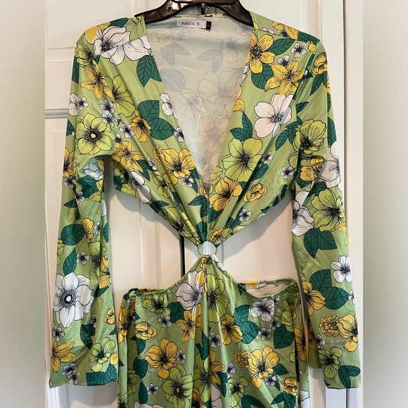 Green Floral Jumpsuit - Picture 3 of 8